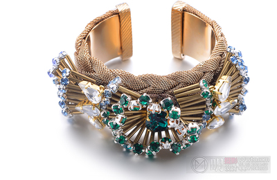 珠寶首飾 形神兼備，重在品位